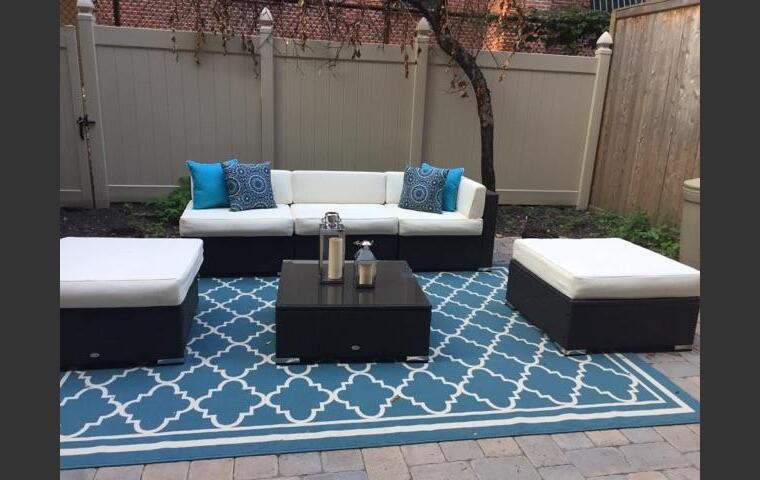 Online design Transitional Living Room by Dina C. thumbnail