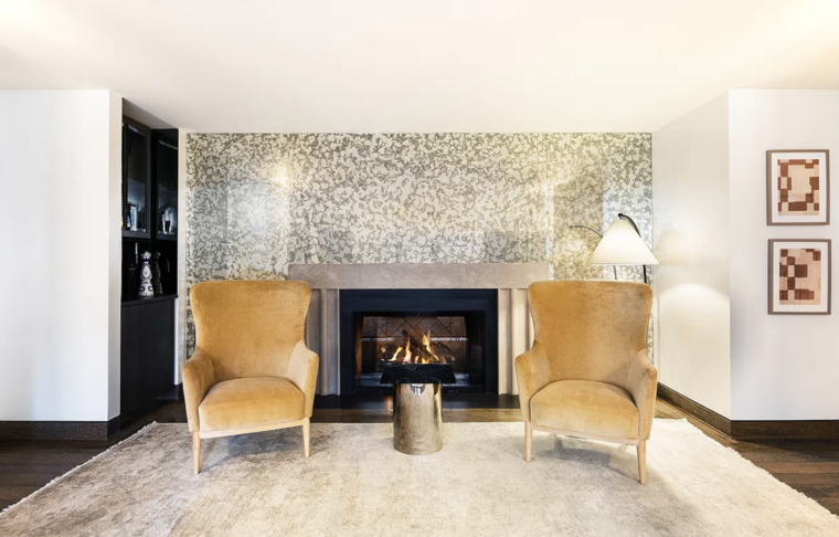 Online design Transitional Living Room by Leanna S. thumbnail