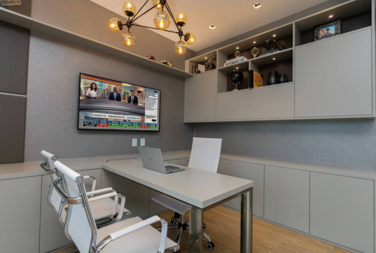 Online design Modern Home Office by Mariana B. thumbnail