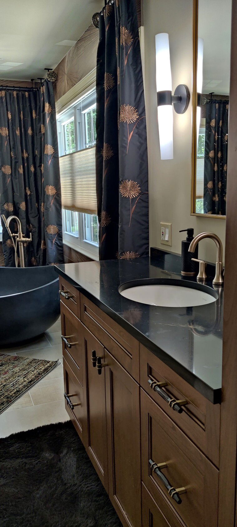 Online design Transitional Bathroom by Lorra R. thumbnail