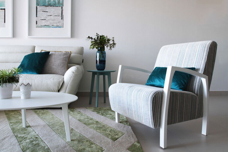 Online design Contemporary Living Room by Ahmed R. thumbnail