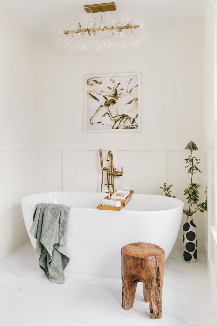 Online design Contemporary Bathroom by Maja E. thumbnail