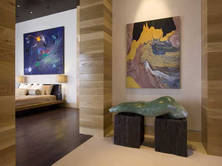 Online design Contemporary Hallway/Entry by Lori D. thumbnail