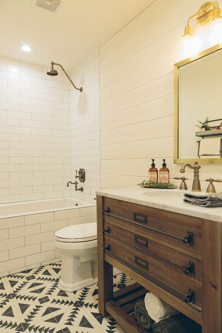 Diseño en línea Eclectic Bathroom por Sara S. miniatura