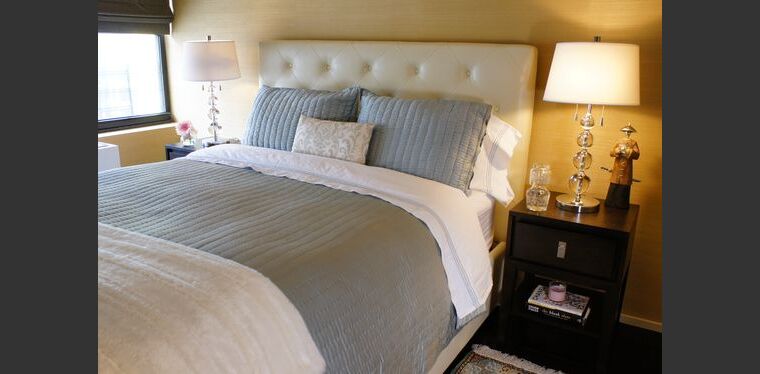 Online design Eclectic Bedroom by Renata G. thumbnail
