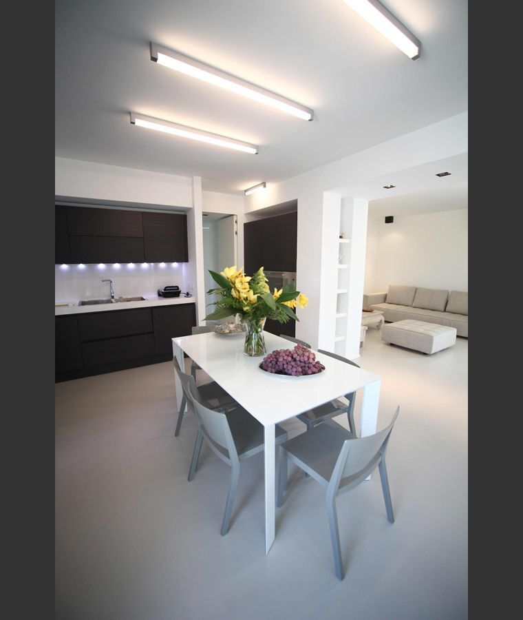 Online design Contemporary Kitchen by Roberto D thumbnail