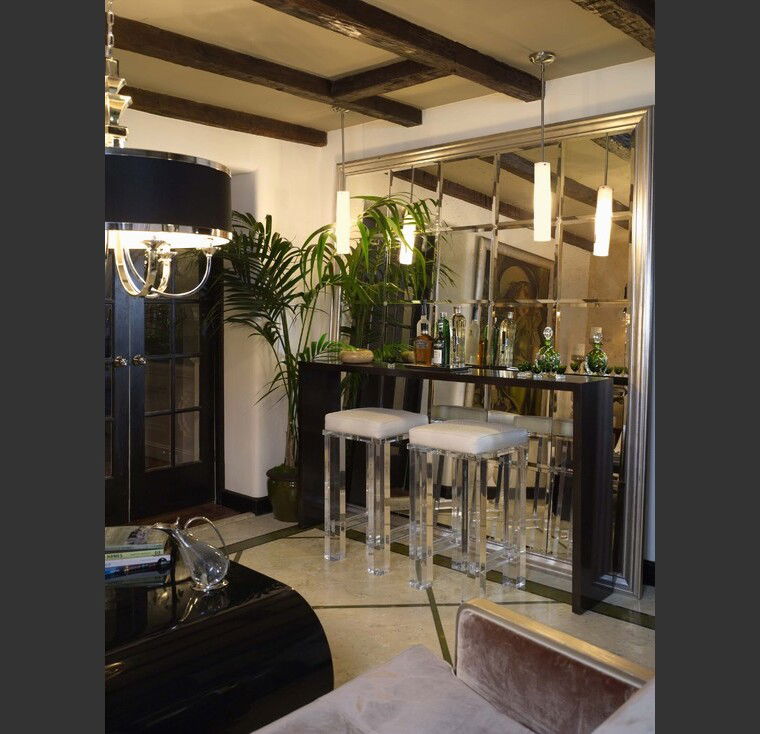 Online design Transitional Living Room by Laura S.  thumbnail