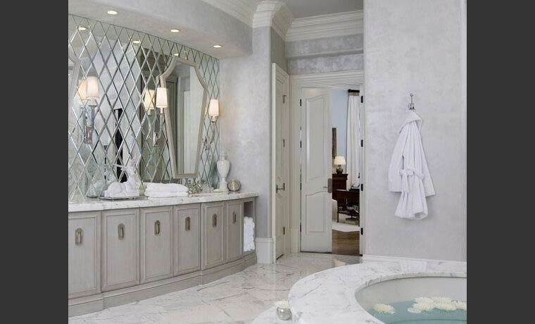Online design Transitional Bathroom by Laura S.  thumbnail