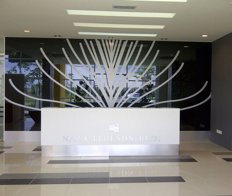 Online design Modern Business: 1 Space by Nor Aina M. thumbnail