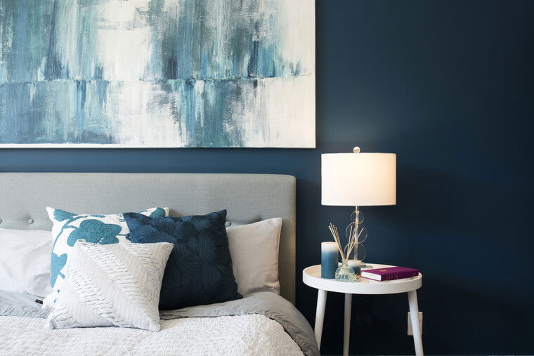 Online design Contemporary Bedroom by Joyce H. thumbnail