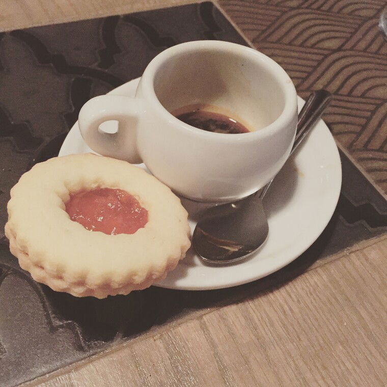 Diseño en línea Moderno Cocina por Serena Z. miniatura