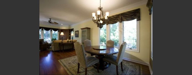 Diseño en línea Comedor Transitional por Aleighen B. miniatura