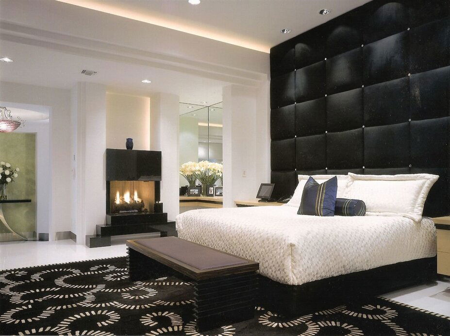 Bedroom  by Charlotte Interior Decorators