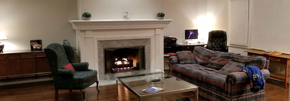 Clean Transitional Family Room and Dining Nook- Before Photo