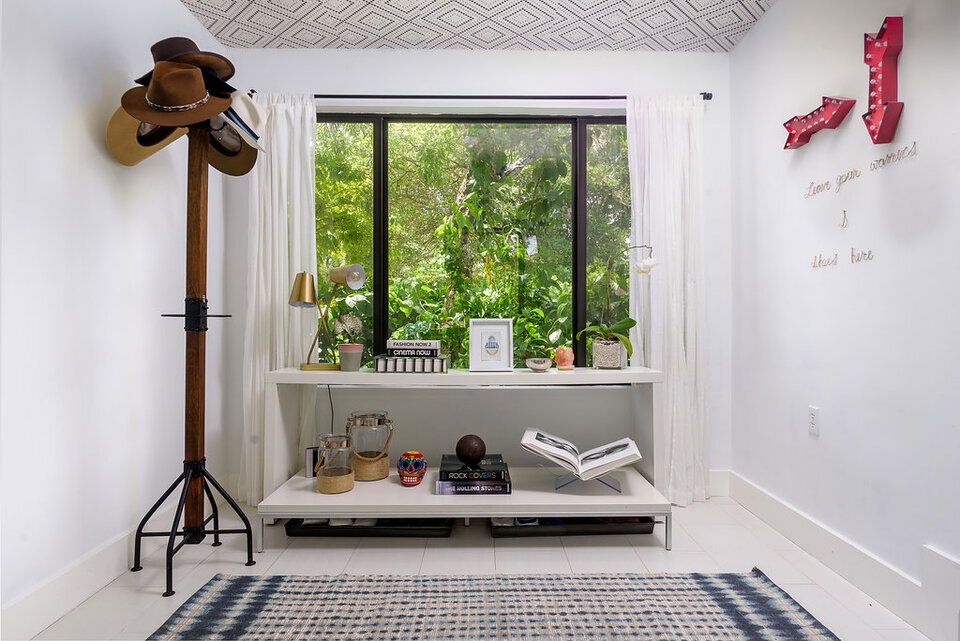 Boho Hallway Decorating 