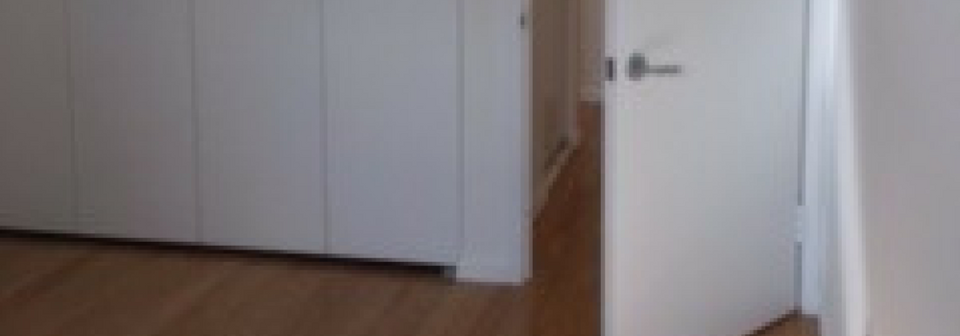Diseño de Interiores para Habitaciones de Niñas Verde Azulado en Línea- Foto Antes