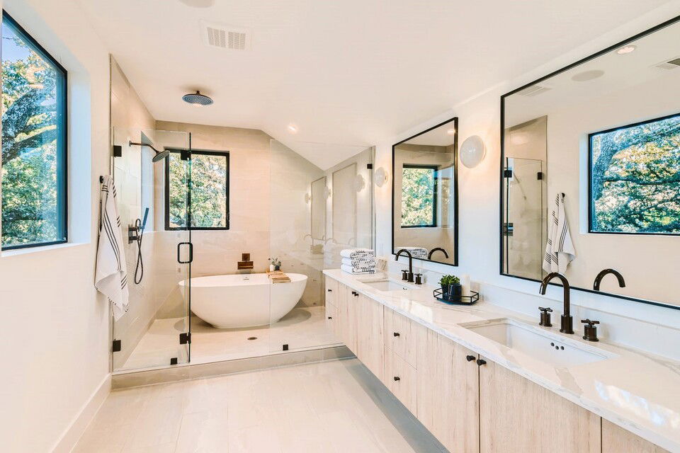 Modern Contemporary Bathroom Renovation 