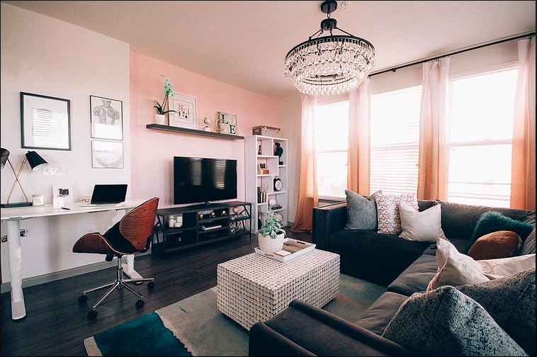 Online design Eclectic Living Room by Pamela W. thumbnail