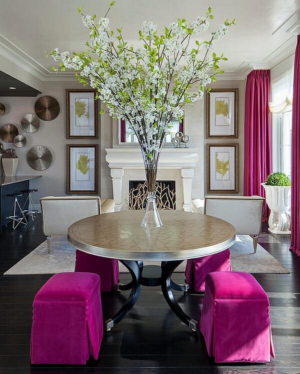 hot-pink-accents-in-the-living-room-design-spring