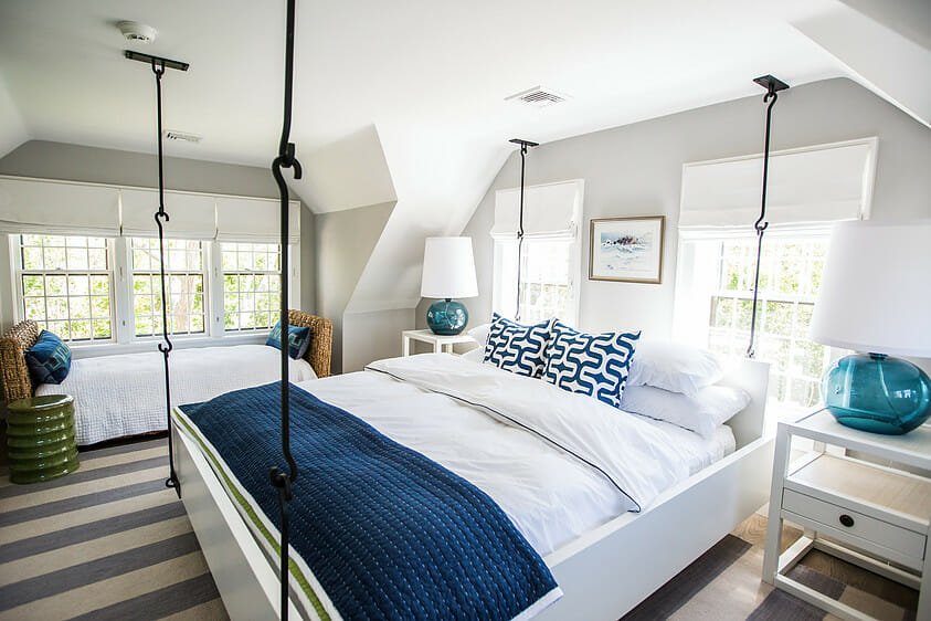 Beach Decor 3 Interior Designer Rooms Decorilla - How To Decorate A Bedroom Beach Style