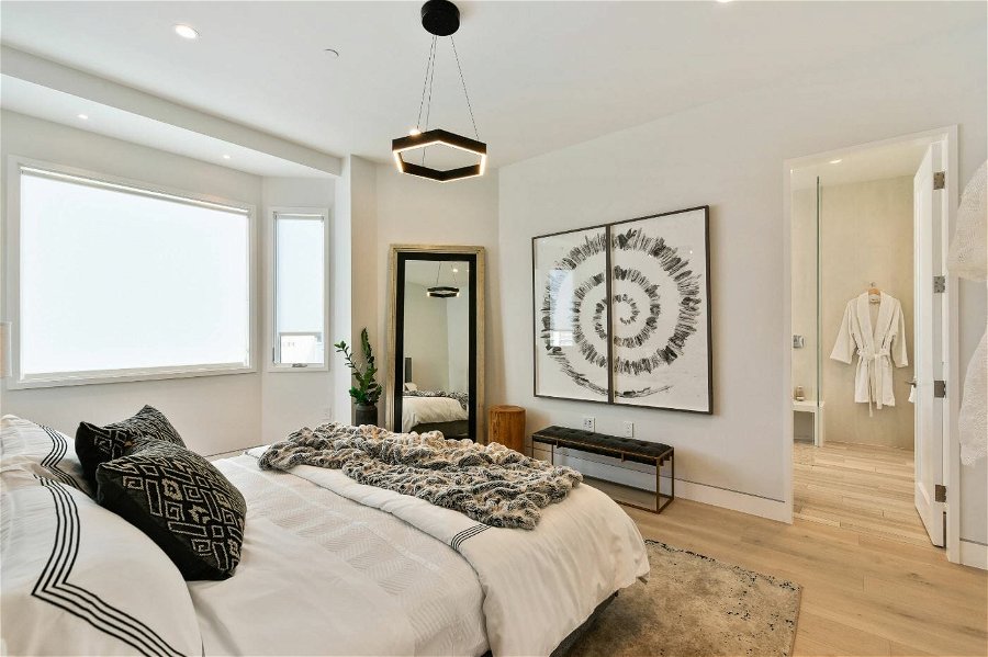 contemporary bedroom design online