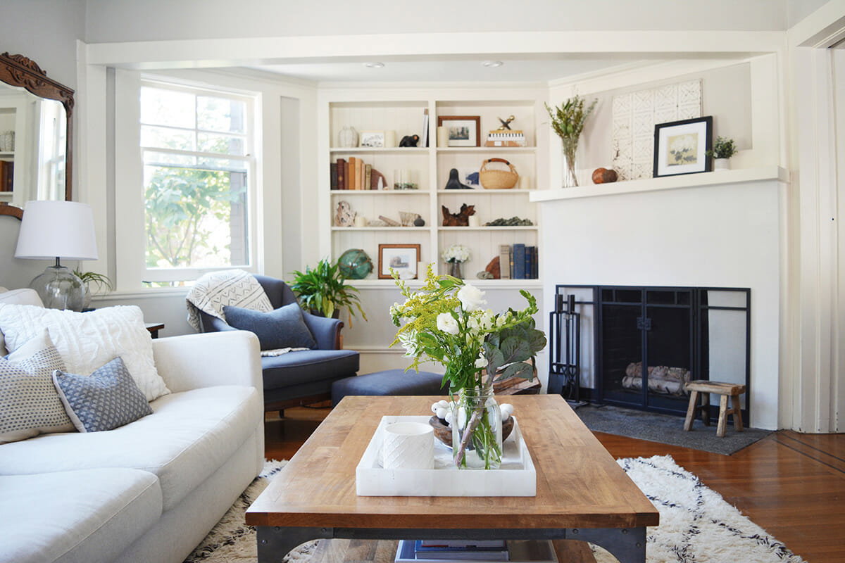 7 Best Tips for Creating Cottage Interior Design | Decorilla Online