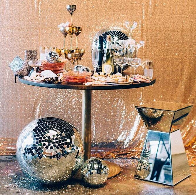 New Year’s Eve Home Decorating Ideas Perfect For 2020 | Decorilla