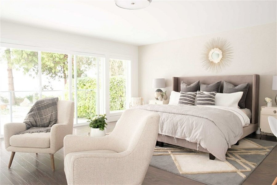 Beautiful transitional zen master bedroom interior design