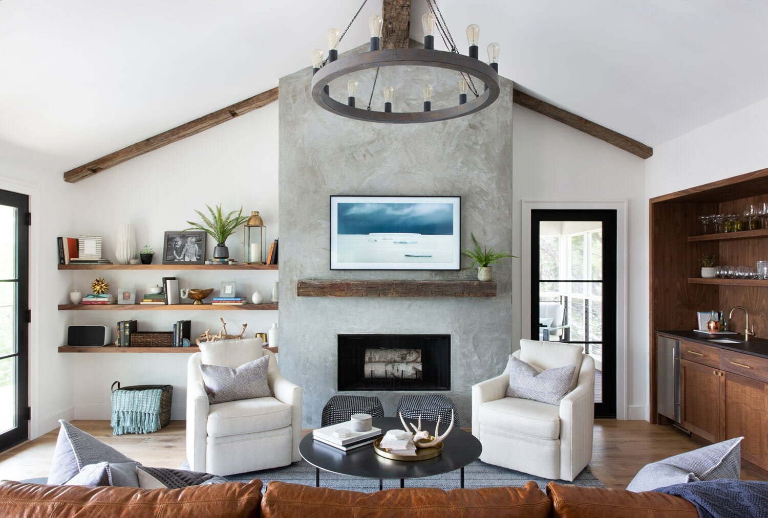 modern farmhouse decor for living room