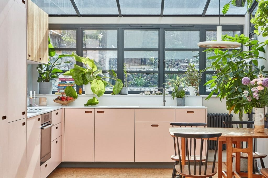 Best Kitchen Cabinet Colors On-Trend for 2022 | Decorilla