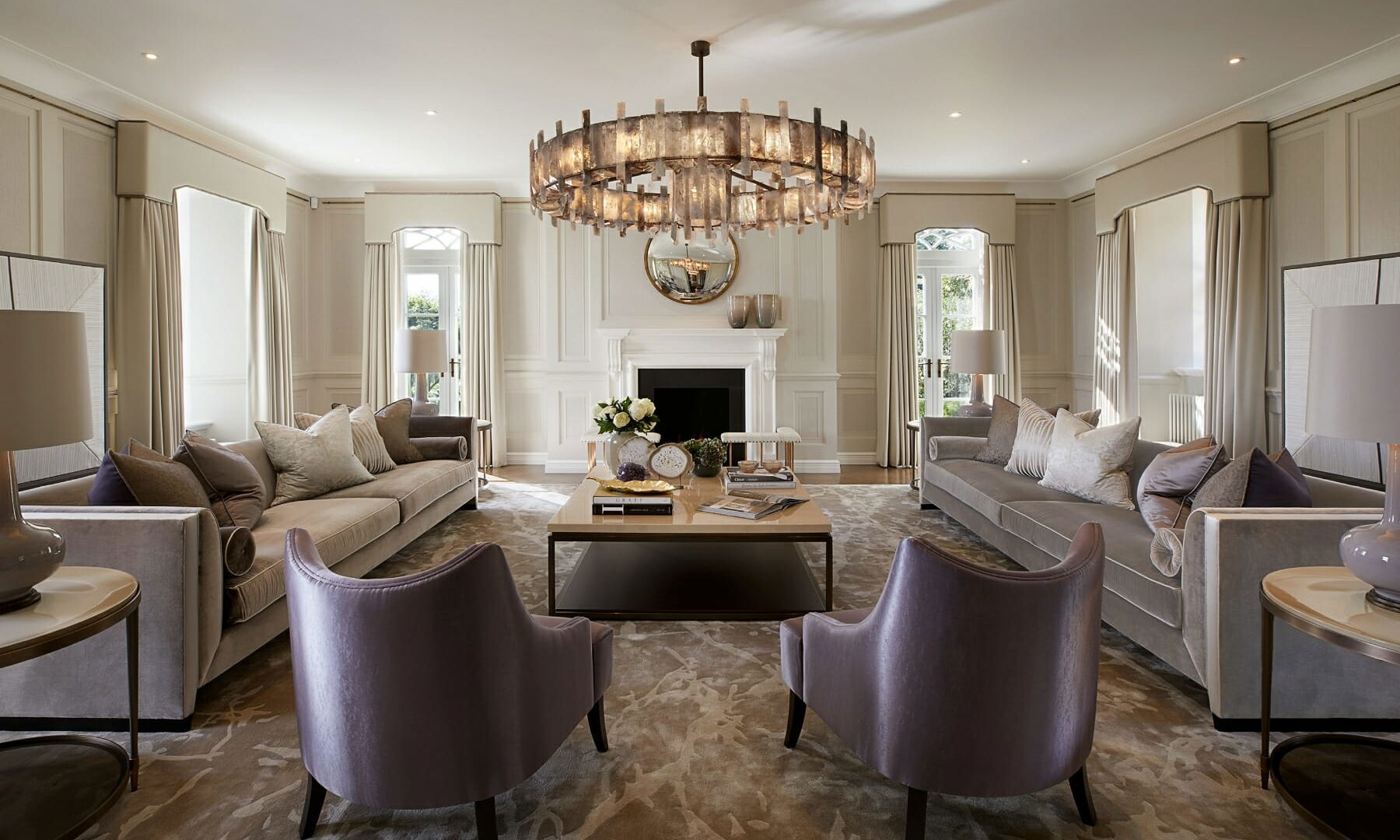 Antes & Después: Diseño de Interiores Glamuroso para una Nueva Construcción por decoradores de interiores en Sarasota, Florida