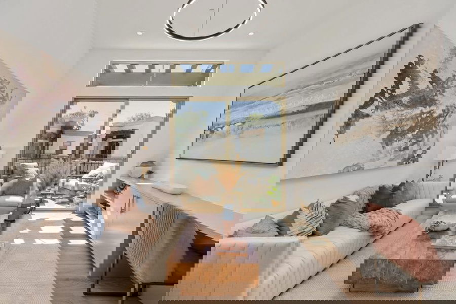 Ghid Practic pentru Pat și Canapea în Locuința Ta