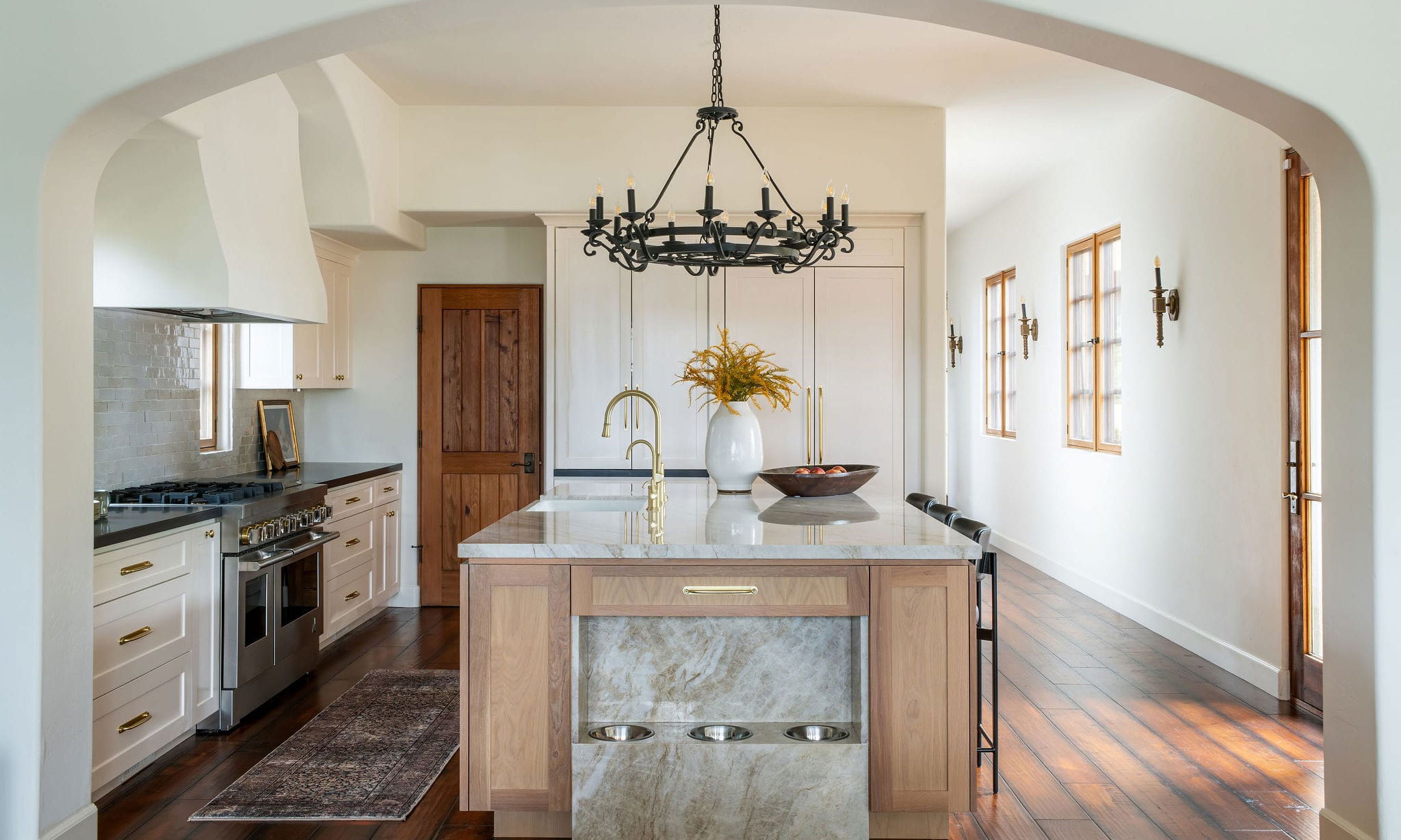 Before &amp; After: Contemporary Elegant Kitchen Design by top Macon interior decorators