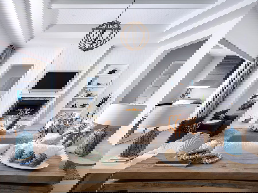 Coastal Living Room Ideas: Fresh Inspiration for a Relaxed Space