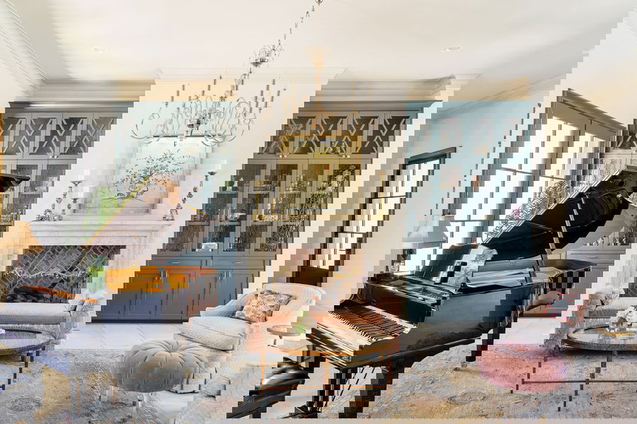 8 Feminine Room Ideas to Craft a Dreamy Sanctuary