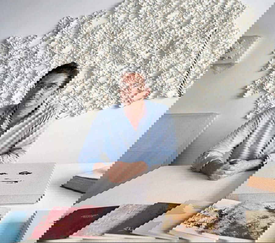 Javier Santiso, the founder of La Cama del Sol, presenting their collection - image courtesy La Cama del Sol