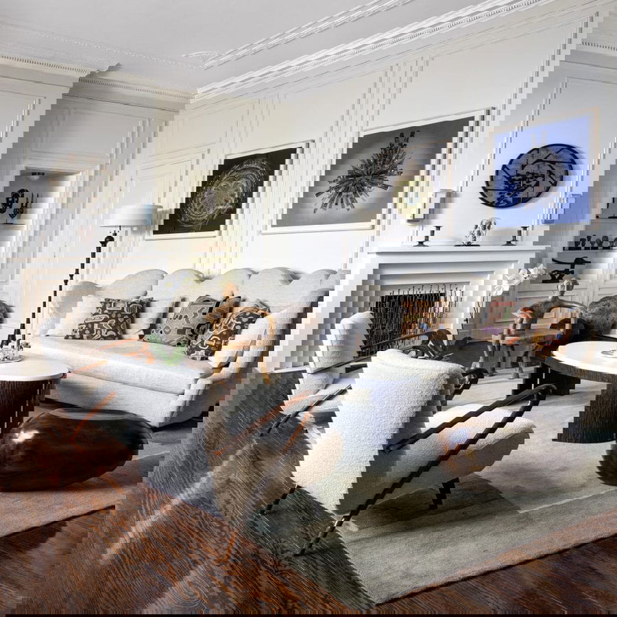 Loloi in a high-end eclectic living room interior by Decorilla designer, Catherine W.