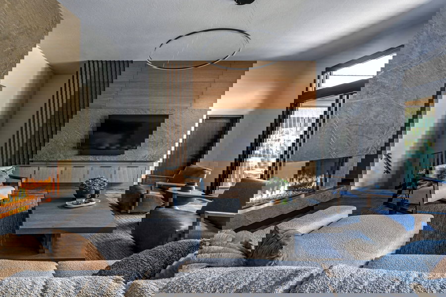 Surya Home Goods: Timeless Designs + Exclusive Discounts