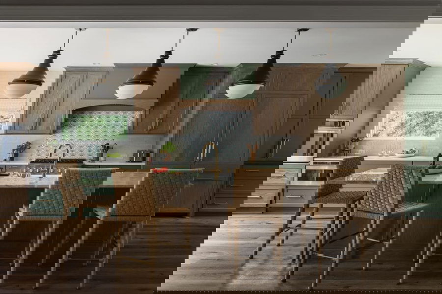 Two tone kitchen trends by Decorilla designer, Katrina M.