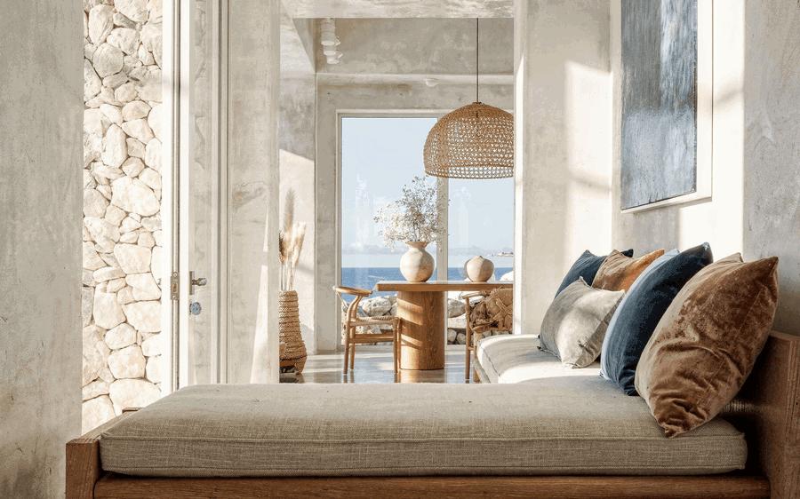 Venetian Plaster Walls: A Designer’s Guide to Colors, Finishes, Cost, and Care